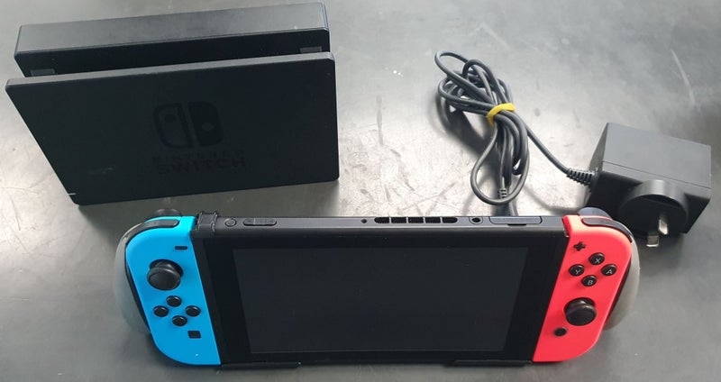 Nintendo Switch Console Carousel 1