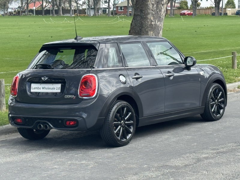 2017 MINI Cooper S 2.0 Turbo - 6-Speed Auto - R...63973877755523112