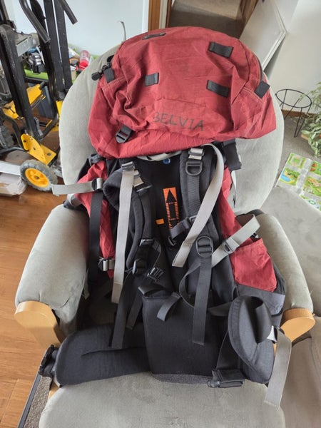 Kathmandu Vardo tramping pack Carousel 2