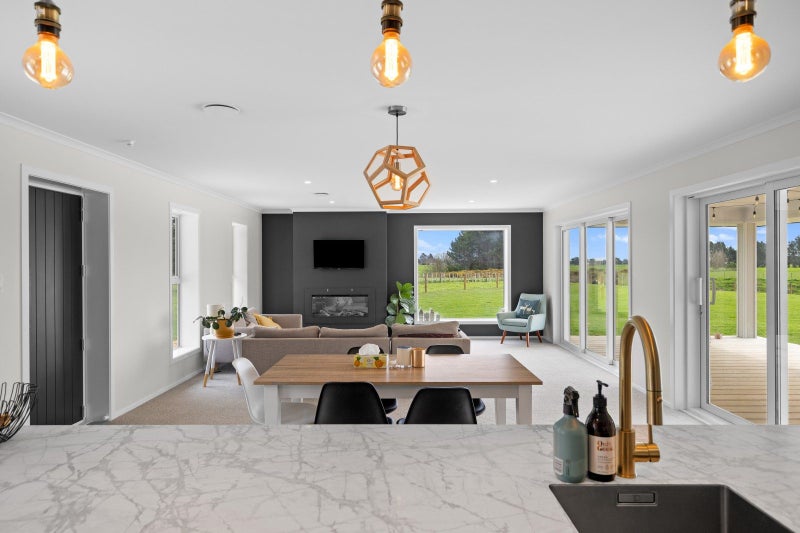 High performing lifestyle property63896540503042113