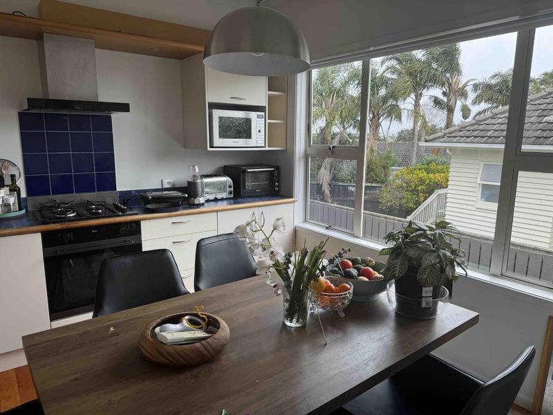 Westmere, 3 bedrooms64251140531203112