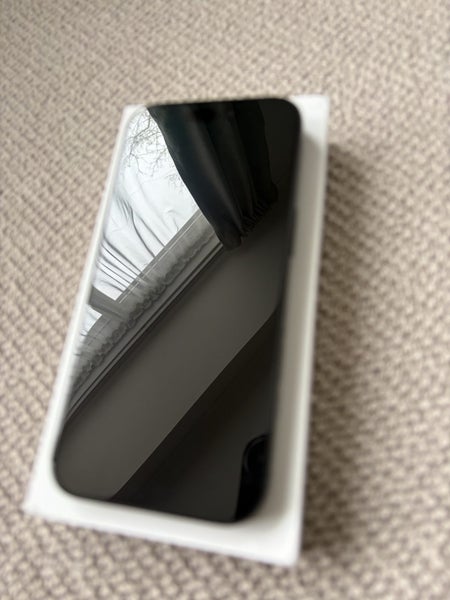 iPhone 16 Pro 128GB Black + MagSafe Battery63819902135939112