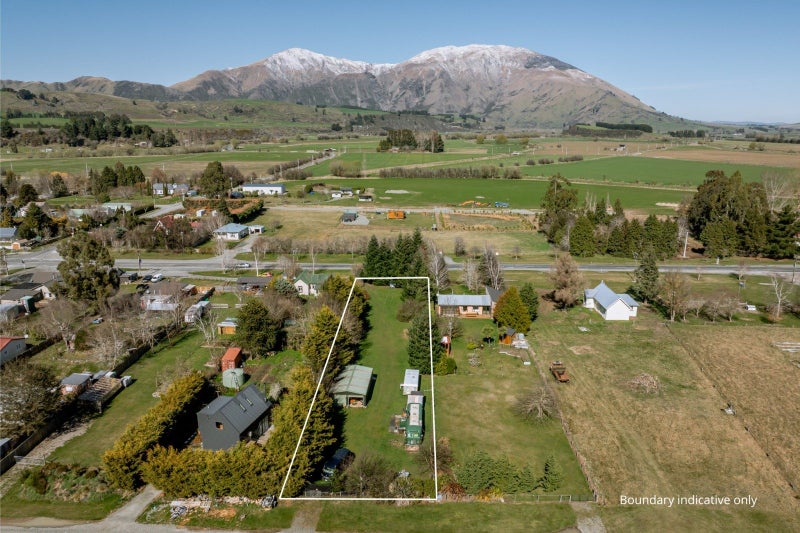 Image 2 of 11