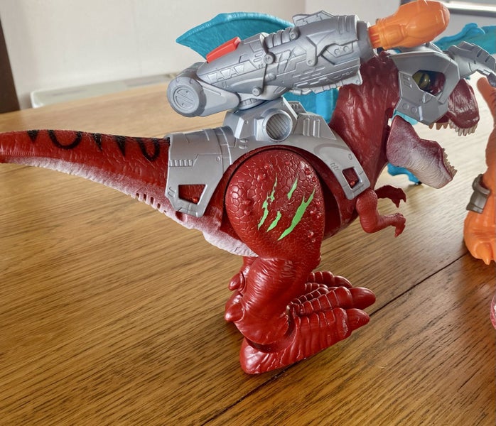 Zuru Robo Alive Dino War set - Dinosaurs Carousel 2
