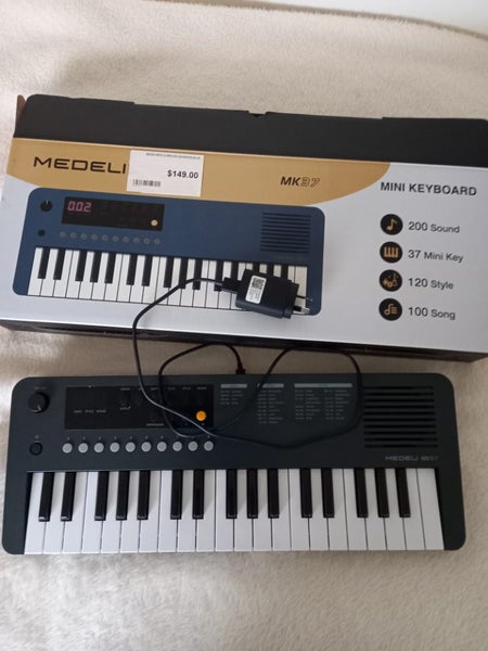 Medeli mini keyboard MK3764238434325891110