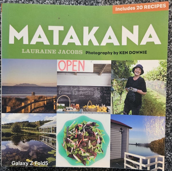 MATAKANA, BY LAURAINE JACOBS64525336943362110