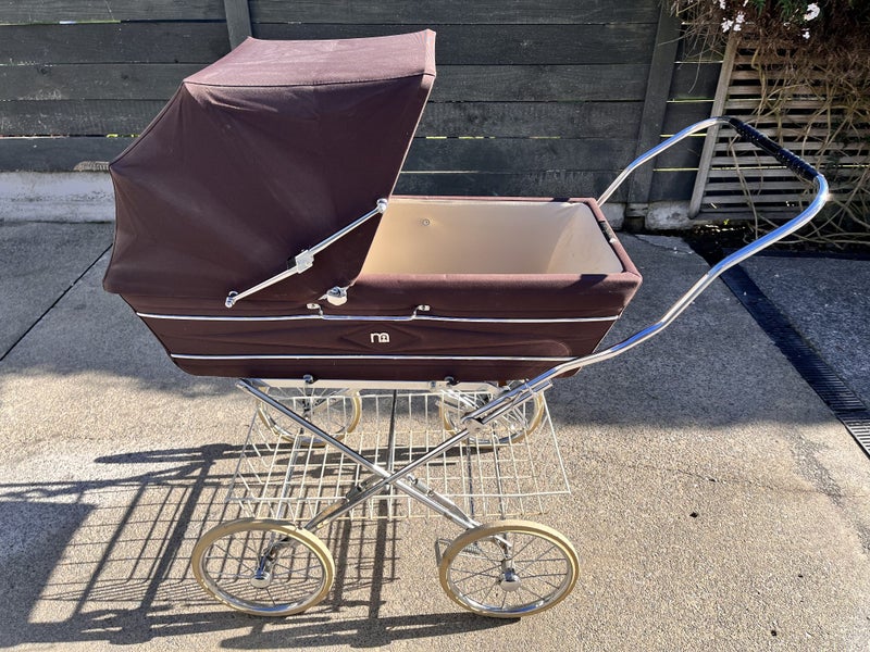 Traditional Baby Pram Carousel 1