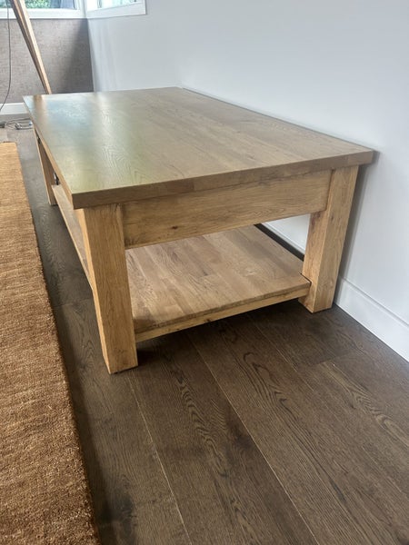 Beautiful Solid Oak Coffee Table63985205004546111