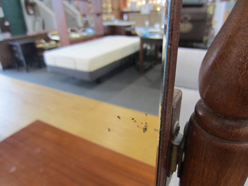 Mahogany Lowboy/Dressing Table Carousel 13