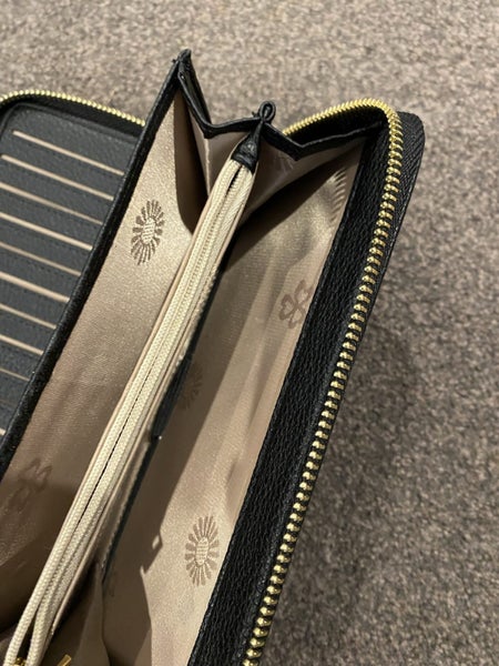 Travel wallet Carousel 3