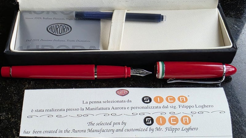 Aurora Ipsilon Italy Fountain Pen Carousel 2