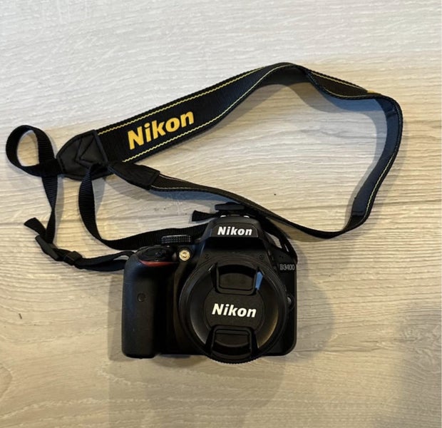 Nikon D3400 Camera, bag and extra Tamaron lens63900621468801111