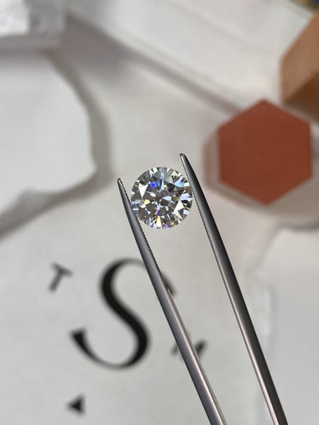 $1 RES ~ $4080 Retail * 3.15ct Round Brilliant Diamond64295549590914111