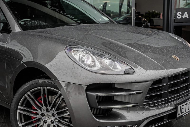 2015 Porsche Macan Turbo 3.6P/ S 4Wd *One Owner...63824286001537114