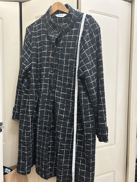 Semi Evening coat Carousel 2