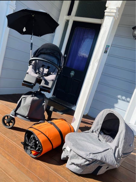 Stokke xplory stroller and bassinet plus extras Carousel 1