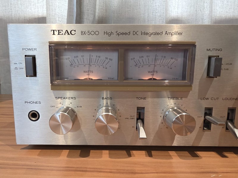 TEAC BX-500 Integrated Amplifier63830168077314113