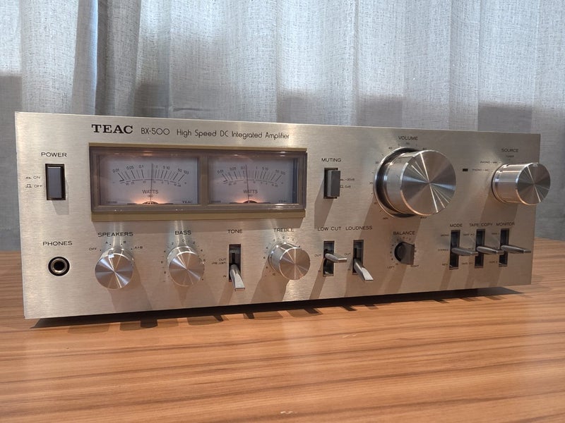 TEAC BX-500 Integrated Amplifier63830168077314111