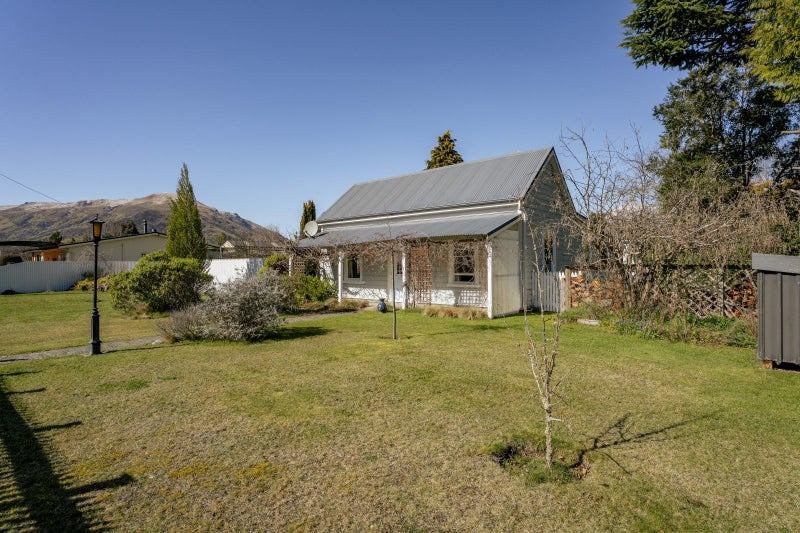 Image 1 of 25