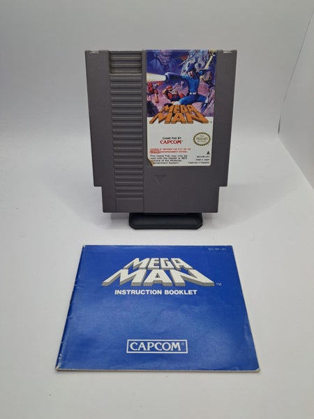 * -NES- Mega Man w/ Manual! * Carousel 1