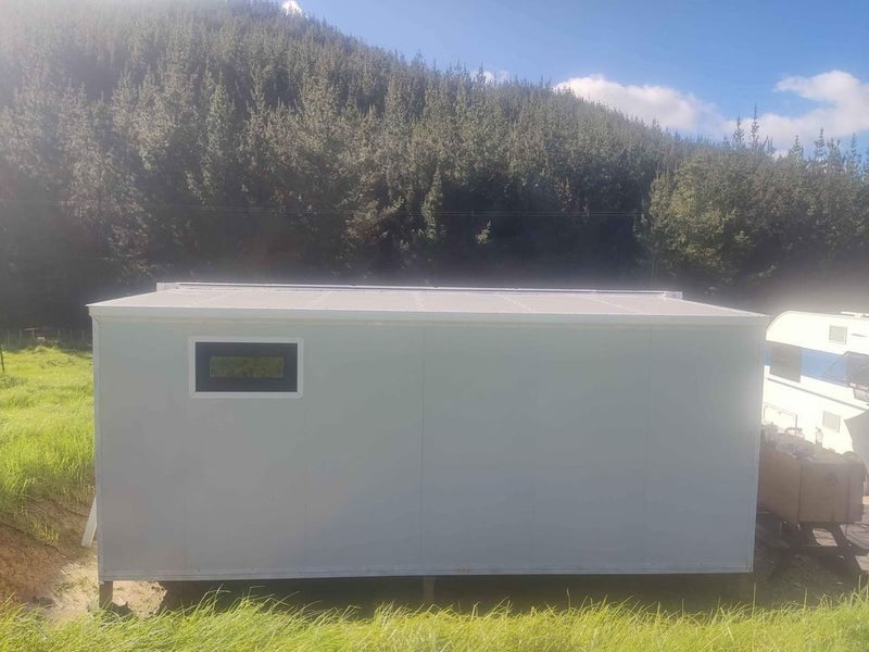 ** Auckland’s Best Deal! Portable Off-Grid Home – Urgent Sale ** Carousel 12