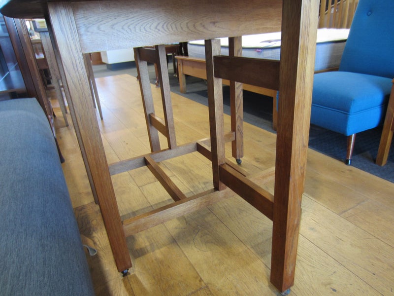 Oak Dropside Gateleg Dining Table Carousel 12