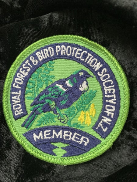 royal forest & bird protection society nz member badge Carousel 1