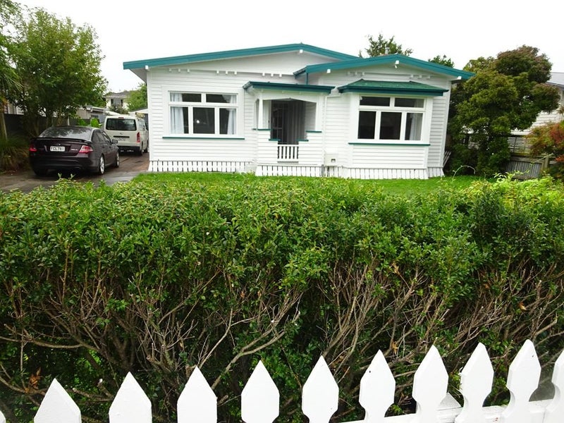 Image 1 of 18