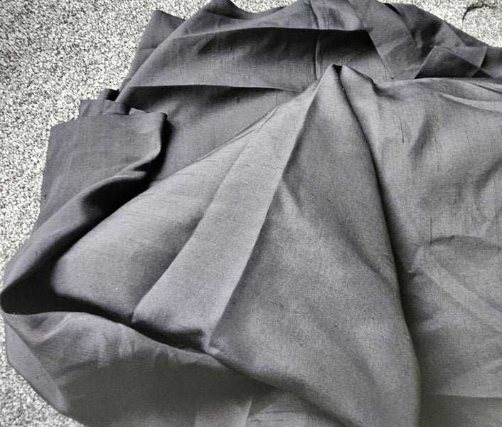 BLACK FABRIC, LENGTH 324CM, WIDTH 230CM Carousel 2