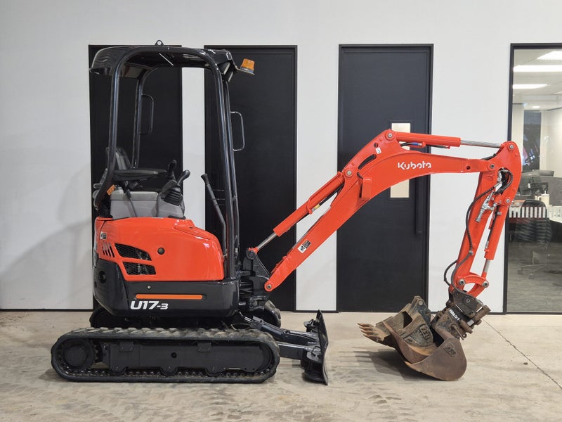 Kubota U17-3 1.7 Ton Excavator Carousel 1