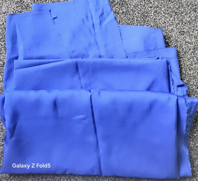 BLUE POLYESTER FINE KNIT 142CM × 116 CM64590854206721111
