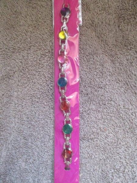 Coloured Bracelet Carousel 1