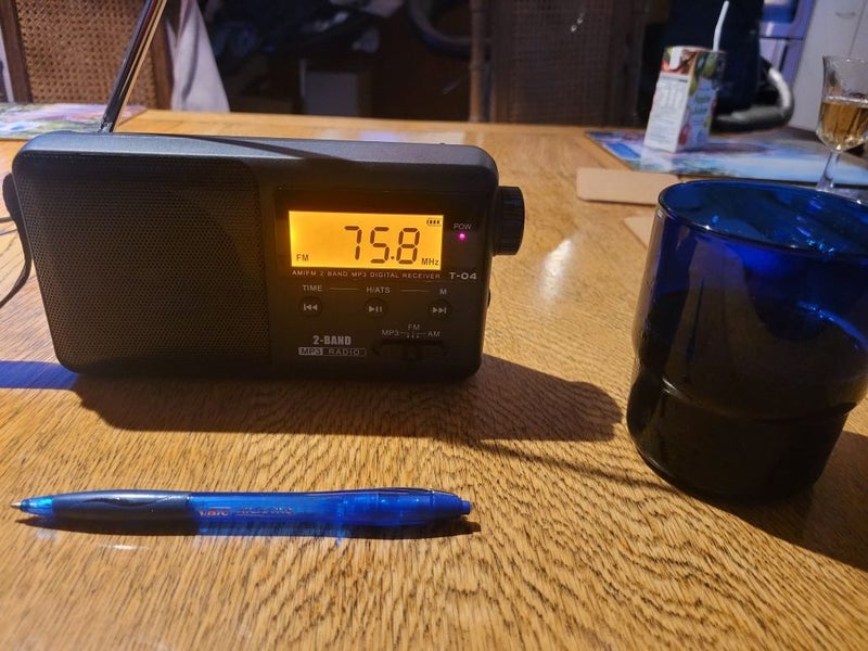 radio police FM AM Carousel 1