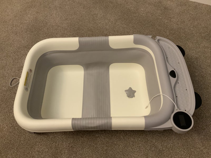Grey Infant foldable bathtub Carousel 2