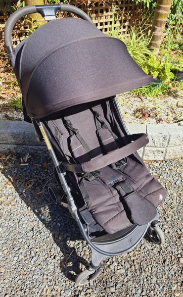 Evenflo Baby Stroller – Lightweight & Foldable Carousel 1