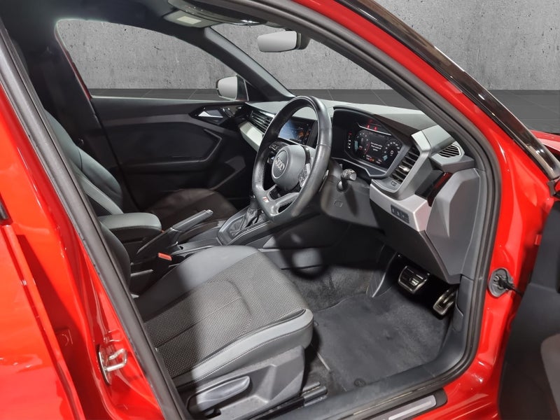 2022 Audi A1 35 TFSI S Line63840032410115111