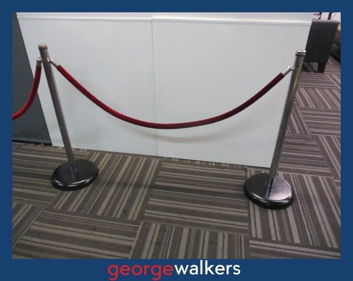 PR6196 Chrome Crowd Controller Set with Ropes Carousel 6