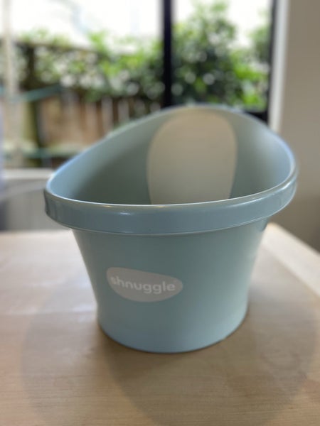 Shnuggle baby bath great condition Carousel 1