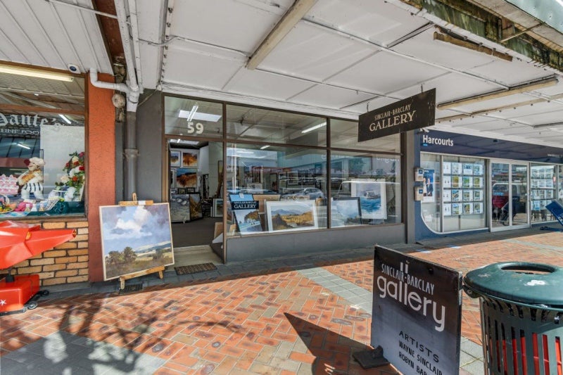 Image 1 of 20