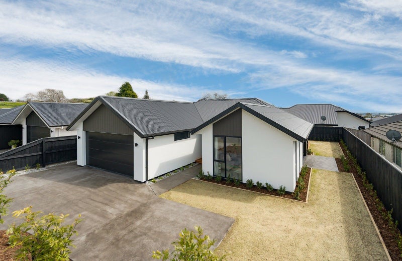Image 1 of 25