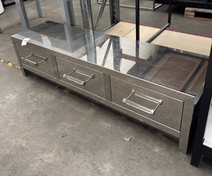 22632 - Stainless 3 Drawer Unit - Used Carousel 1