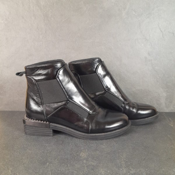NZ Minx leather ankle boots, great condition - size 37 Carousel 1