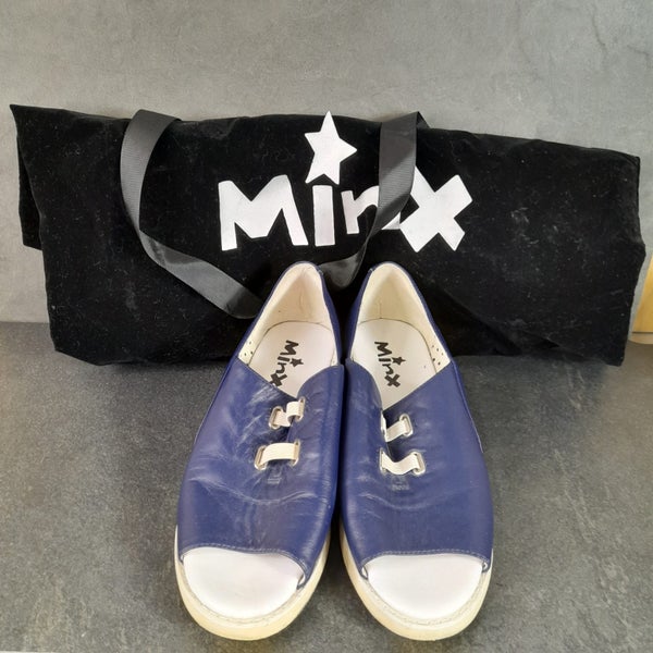 NZ Minx leather sandal shoes, great condition - size 39 Carousel 2