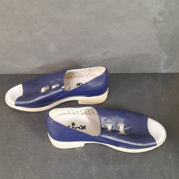 NZ Minx leather sandal shoes, great condition - size 39 Carousel 5