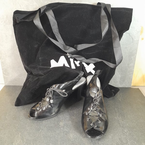 NZ Minx strappy heeled sandals, good condition - size 37 Carousel 7