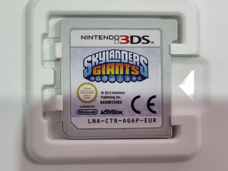 Nintendo 3DS Game - Skylanders: Giants Carousel 3