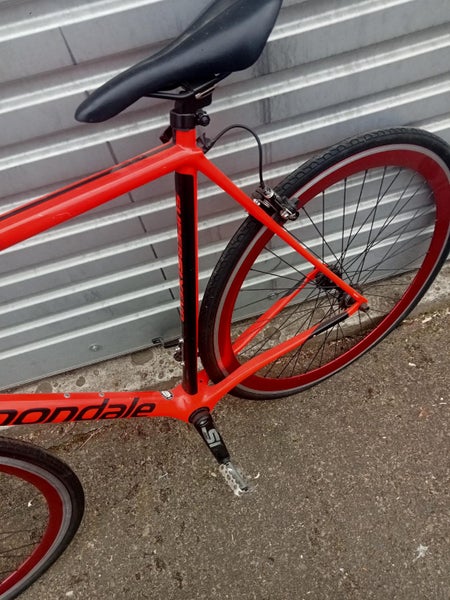 Carbon Fiber Cannondale Bike63841827941123112