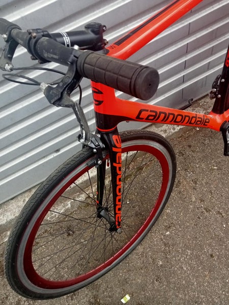 Carbon Fiber Cannondale Bike63841827941123113