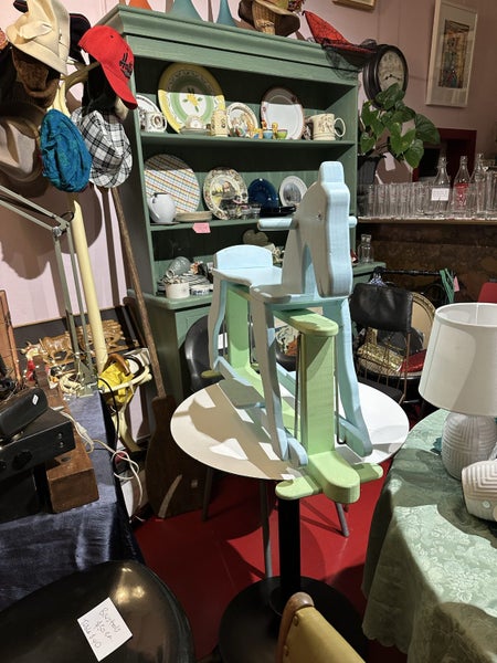 Vintage Market Business Carousel 2