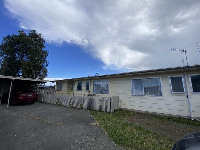 Image 1 of 20